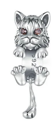 Vivid Lynx Cat Charm