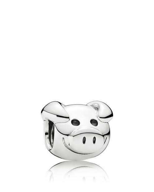925 Sterling Silver CUTE PIG Charm